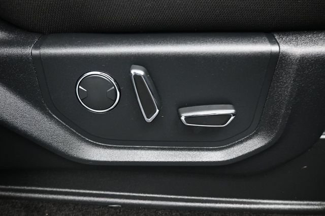 Used 2018 Black Ford XLT image 27