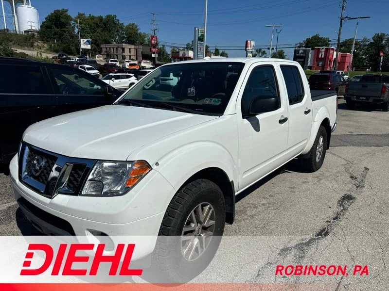 Used 2016 White Nissan SV image 1