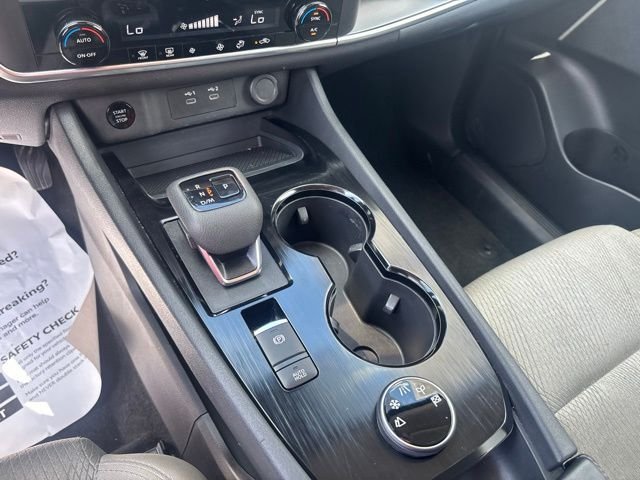 Used 2025 Black Nissan SV image 20