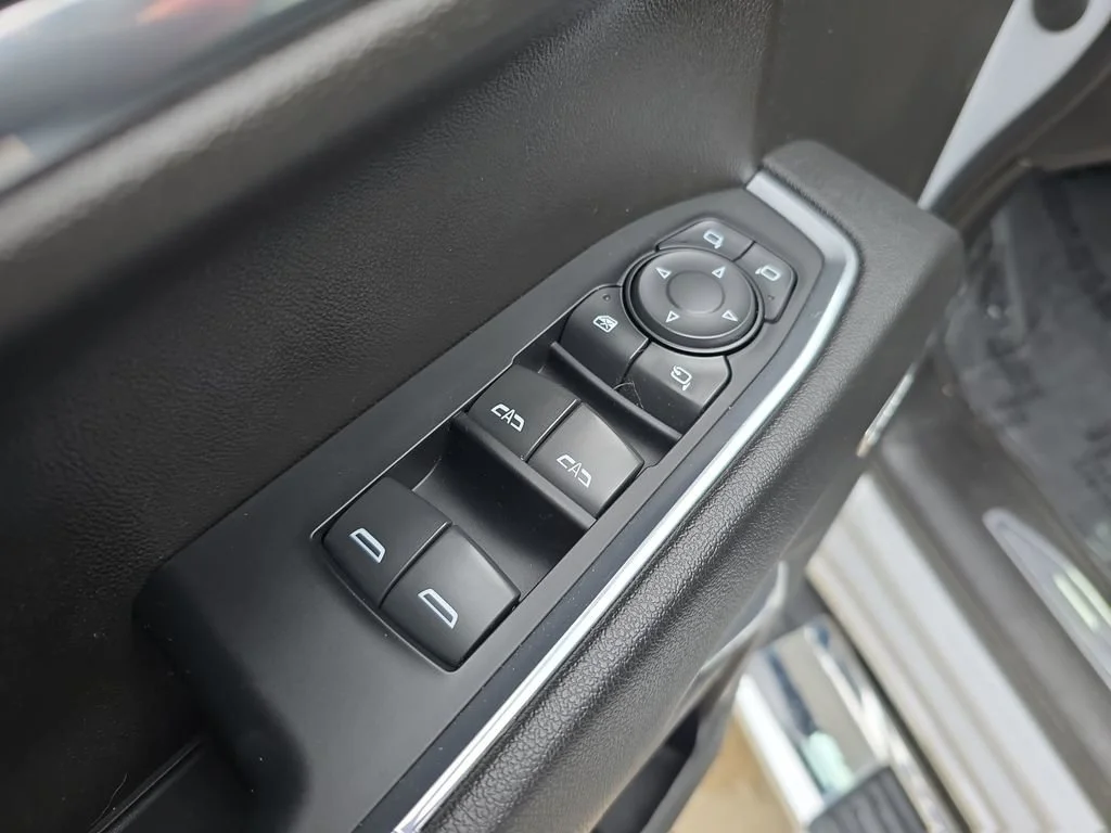 2023 GMC Sierra 1500 SLT - Photo 55