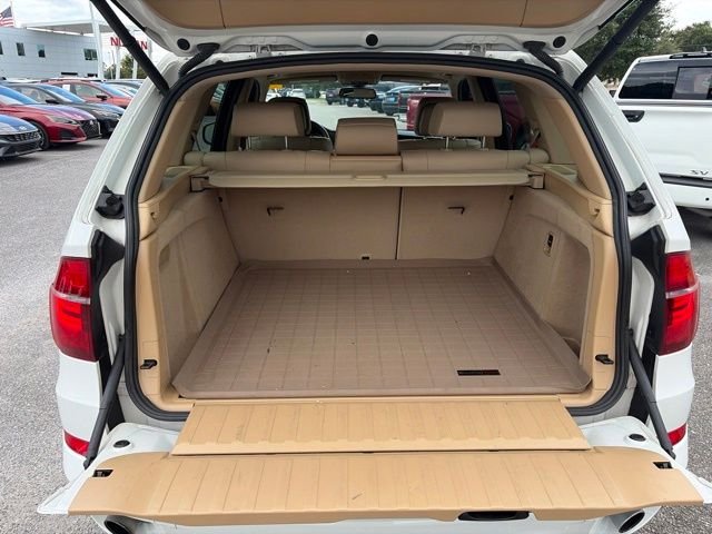 Used 2011 White BMW xDrive35i image 20