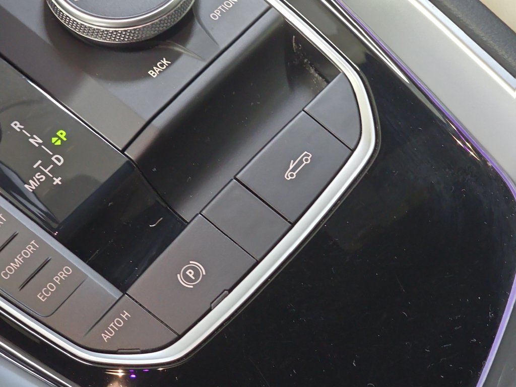 Certified Used 2025 Skyscraper Grey Metallic BMW sDrive M40i image 29