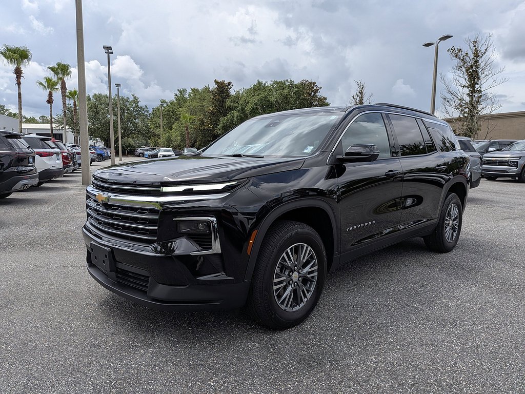 2024 Chevrolet Traverse 1LT - Photo 7