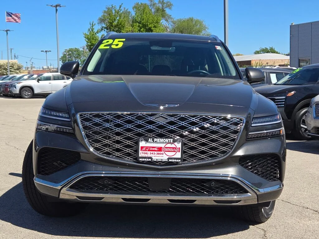 Used 2025 Gray Genesis 2.5T image 4