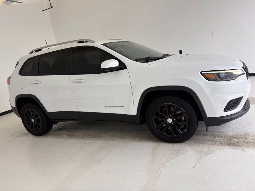 2020 Jeep Cherokee