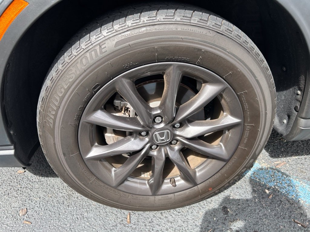 Used 2026 Silver Honda EX-L image 6