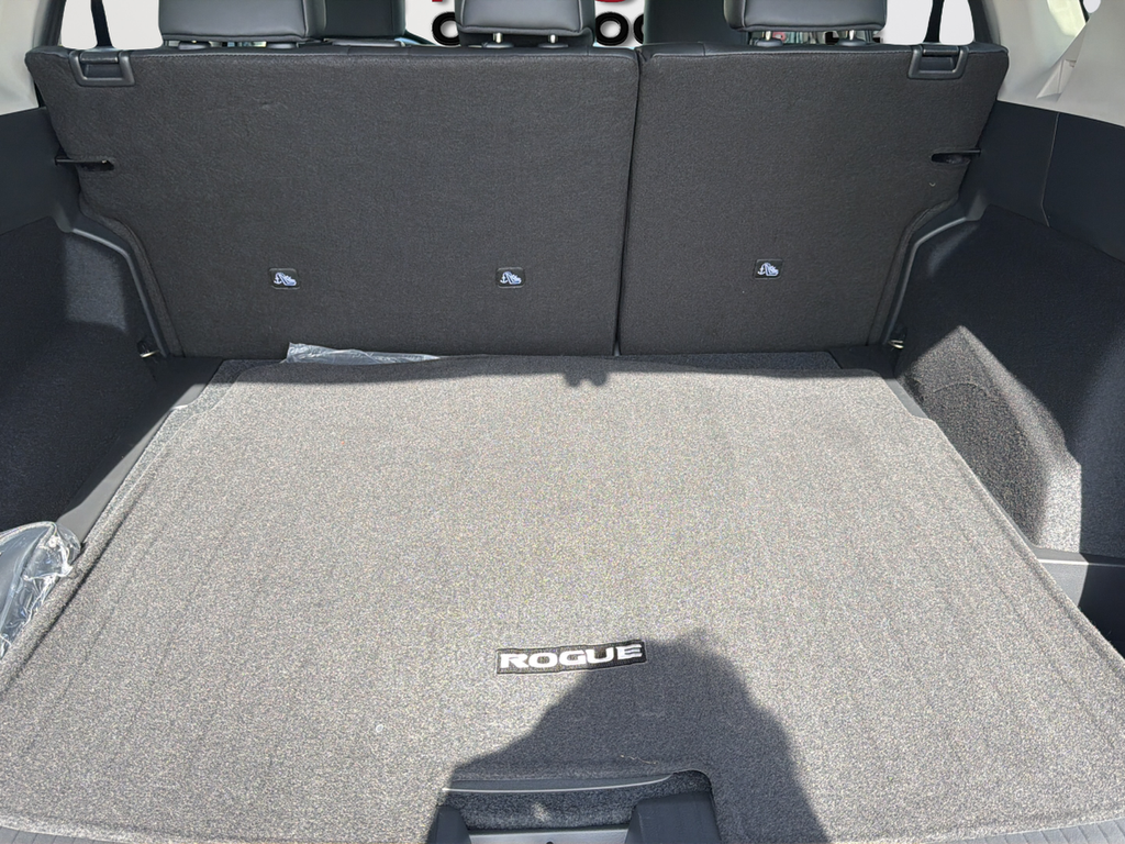 New 2026 Gray Nissan Dark Armor image 18