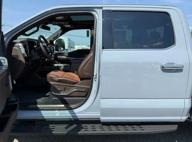 New 2026 Glacier Gray Metallic Tri-Coat Ford F-350® King Ranch® image 13