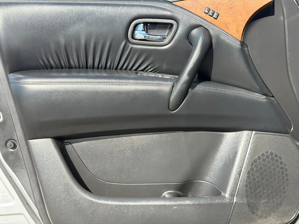 Used 2024 Silver Nissan SL image 20