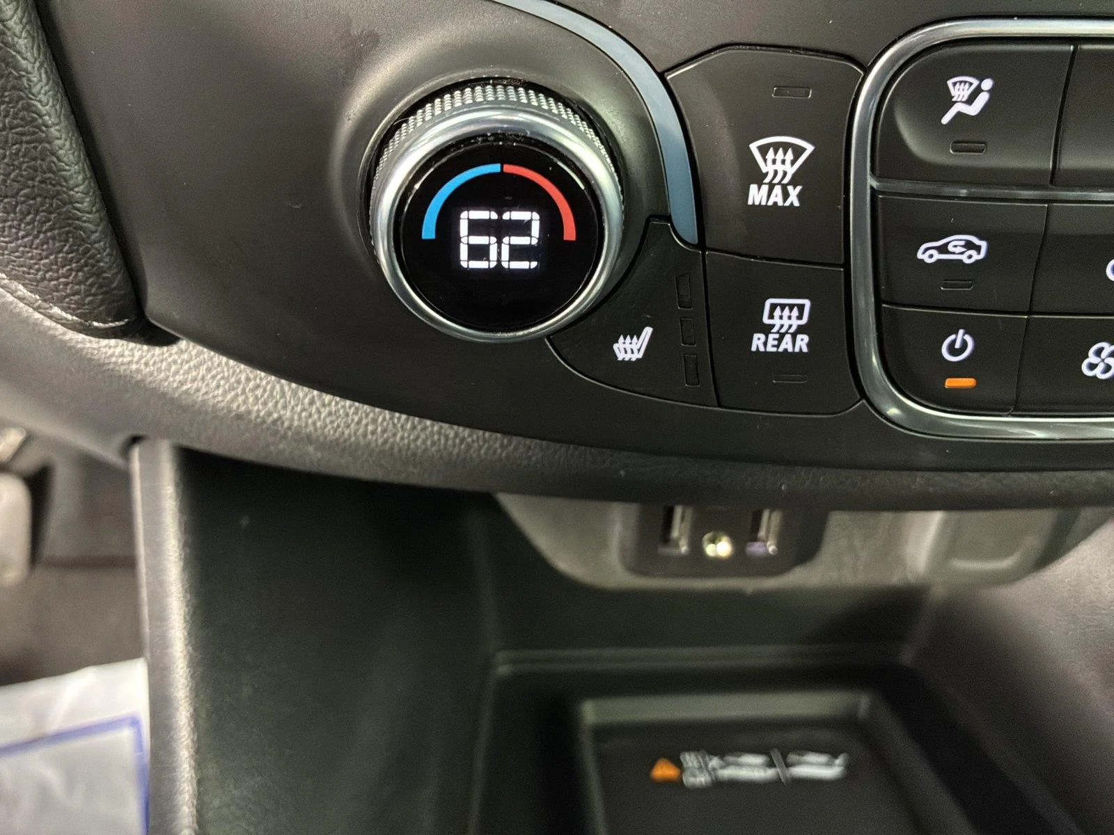 Used 2022 Northsky Blue Metallic Chevrolet LT Cloth image 34