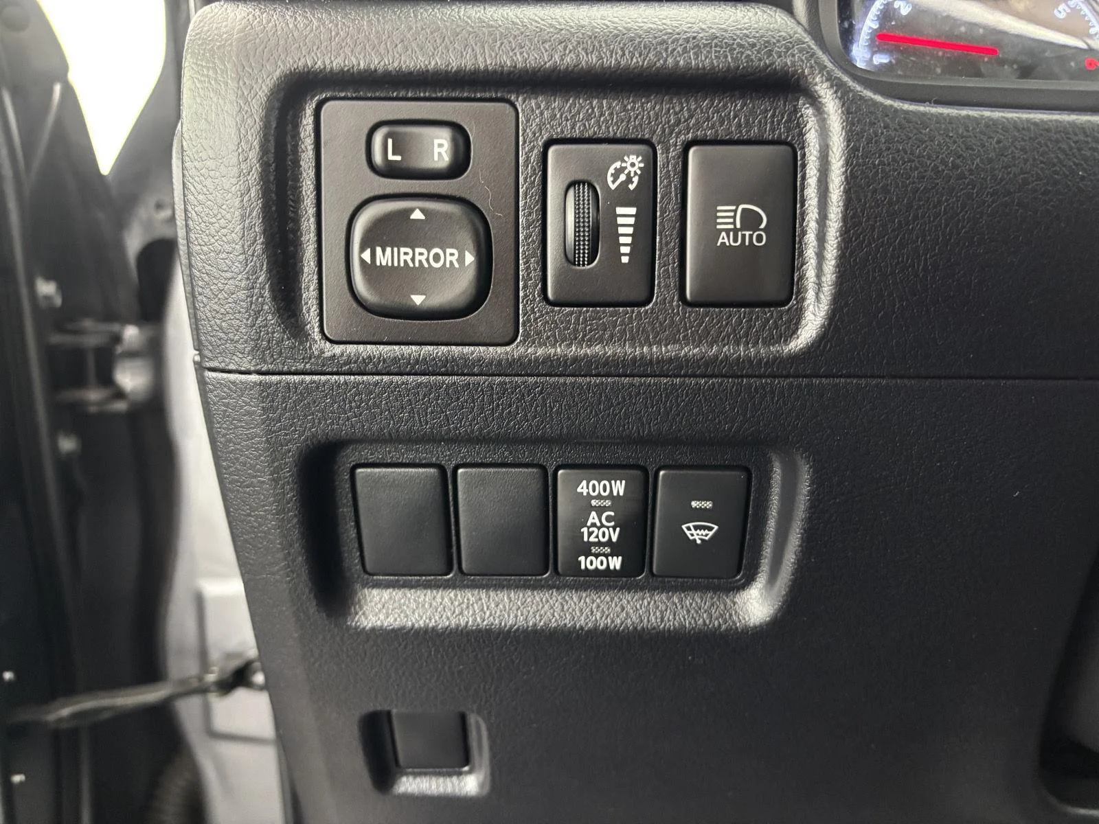 Used 2023 Magnetic Gray Metallic Toyota SR5 Premium image 30