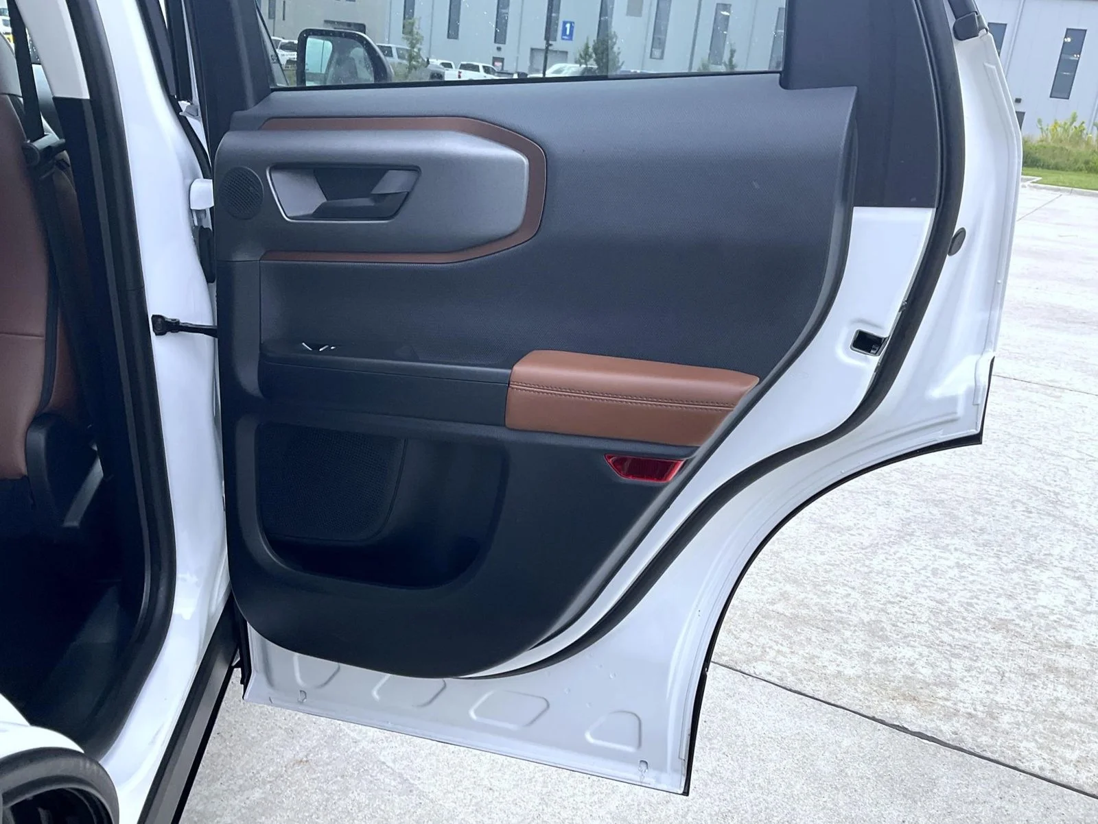 Used 2025 White Ford Outer Banks image 21