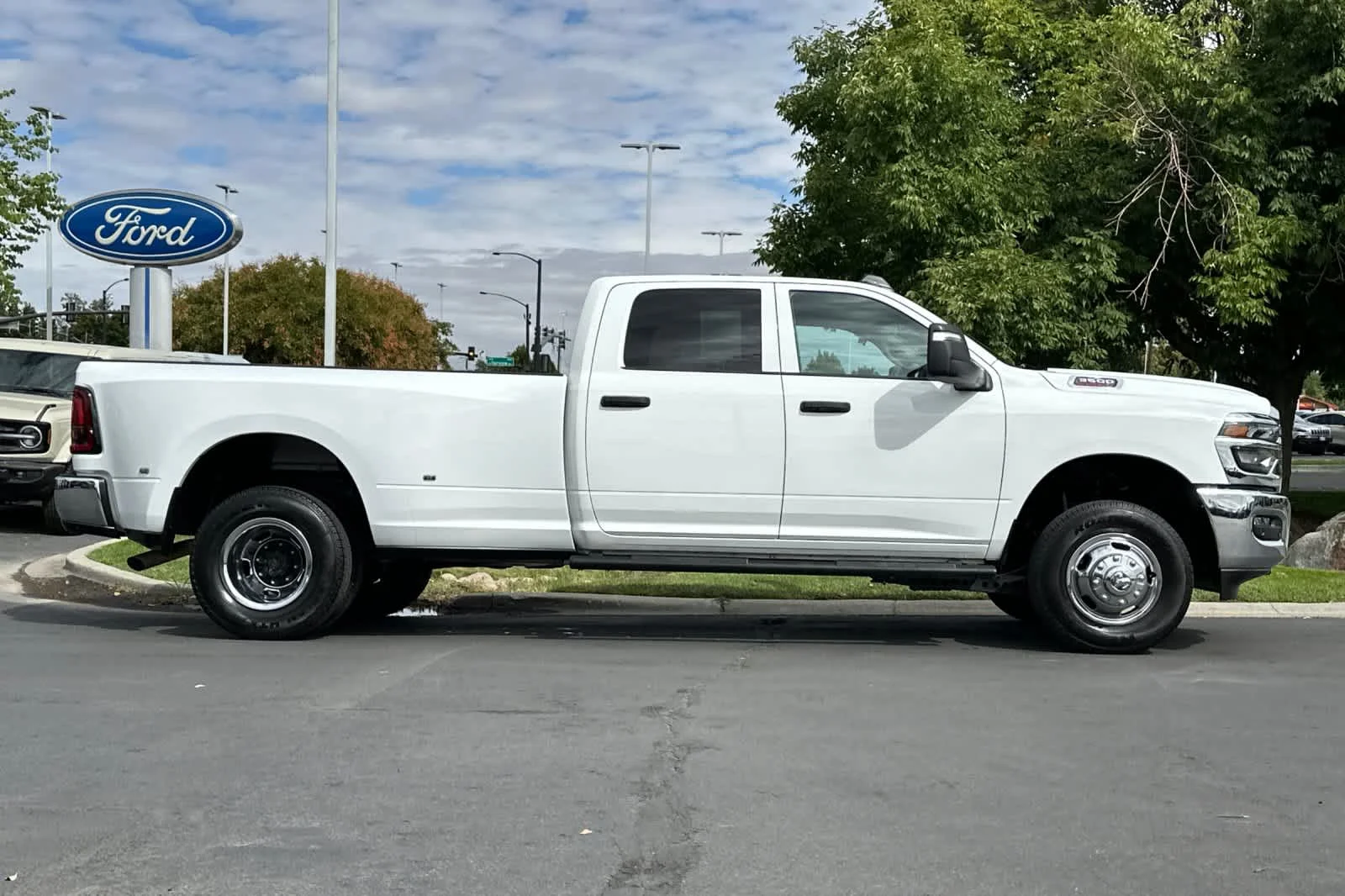 Certified Used 2026 Bright White Clearcoat Ram Tradesman image 8