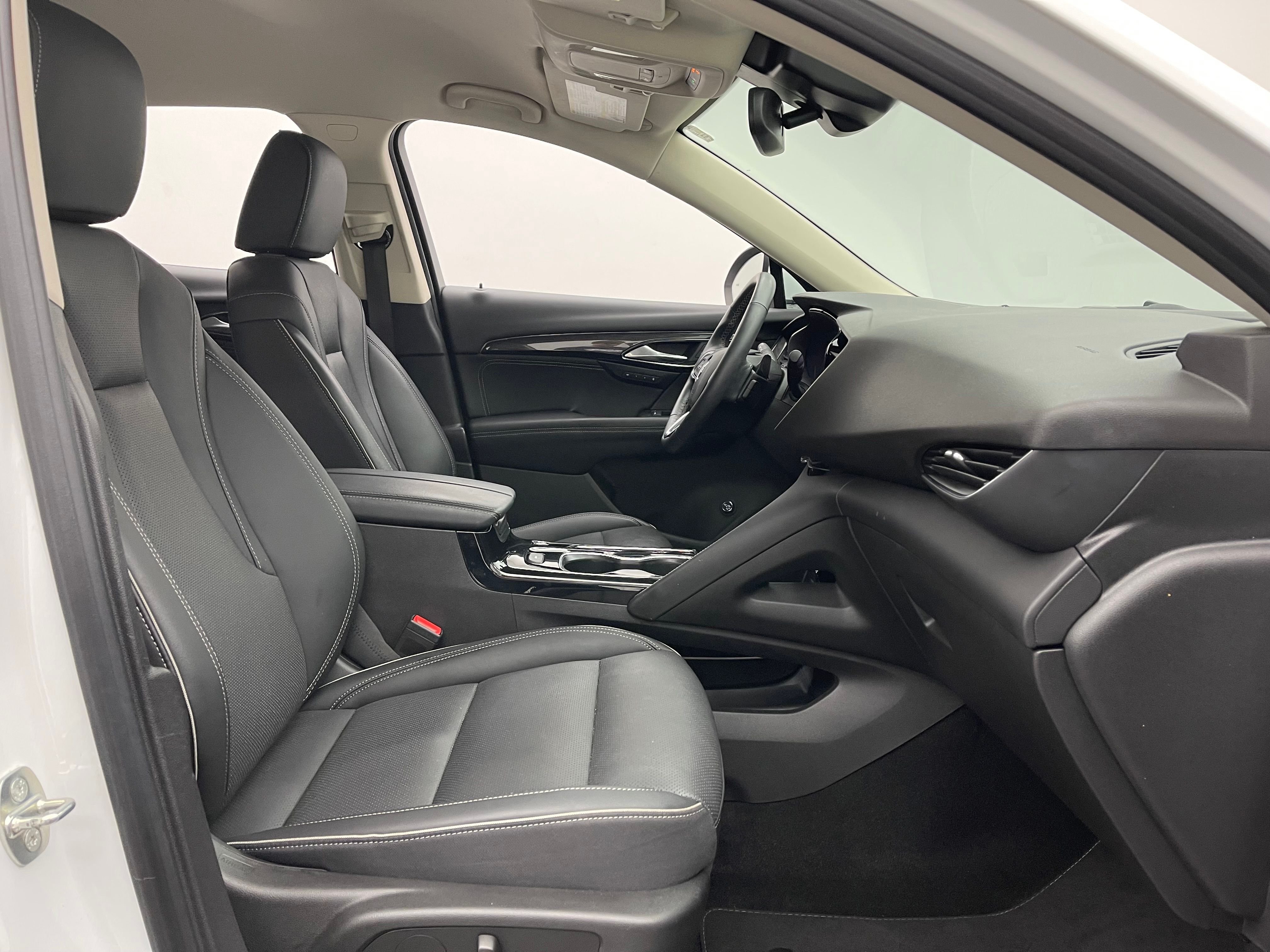 Used 2023 Summit White Buick Essence image 32