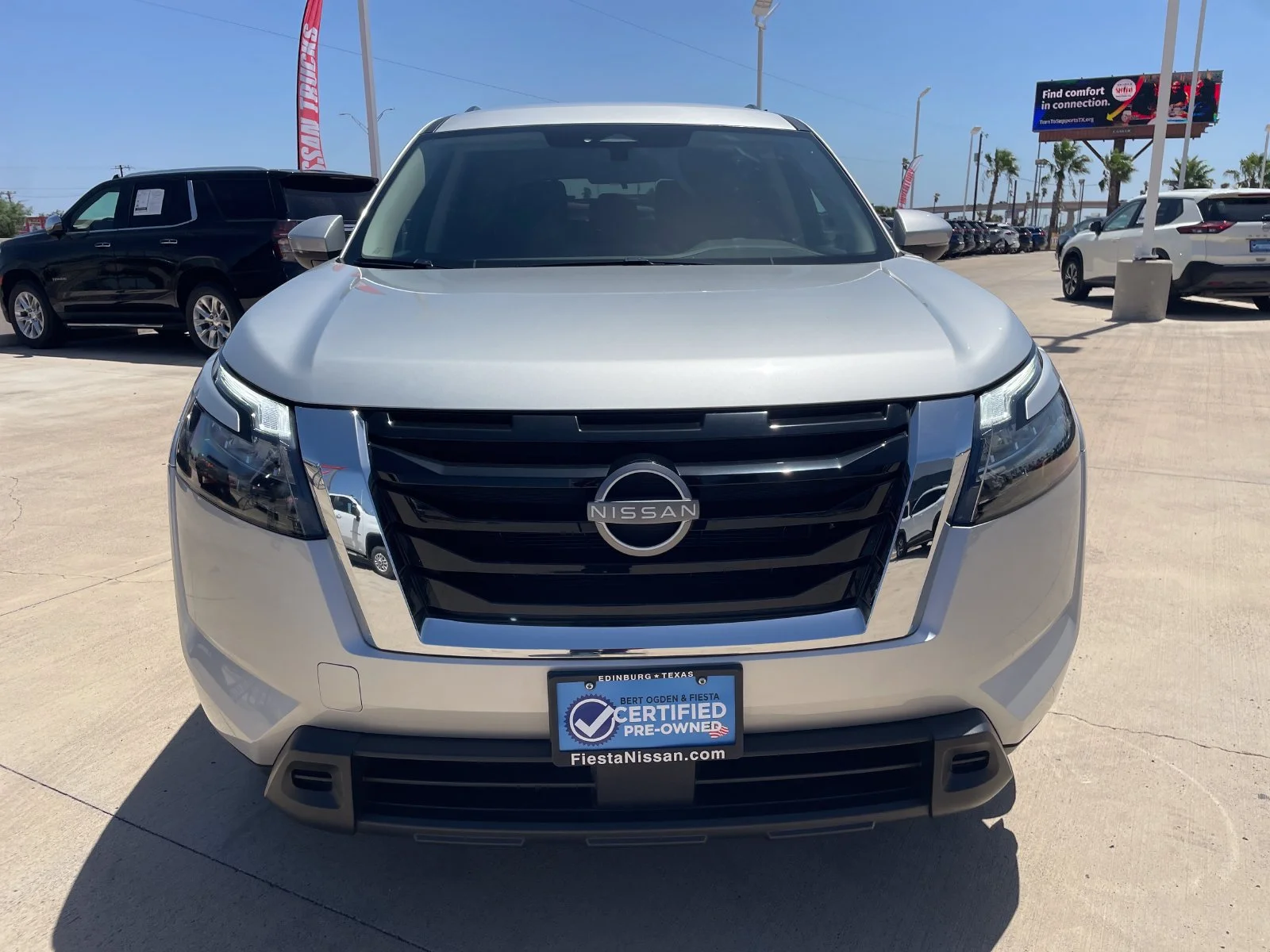 Used 2025 Silver Nissan SV image 8