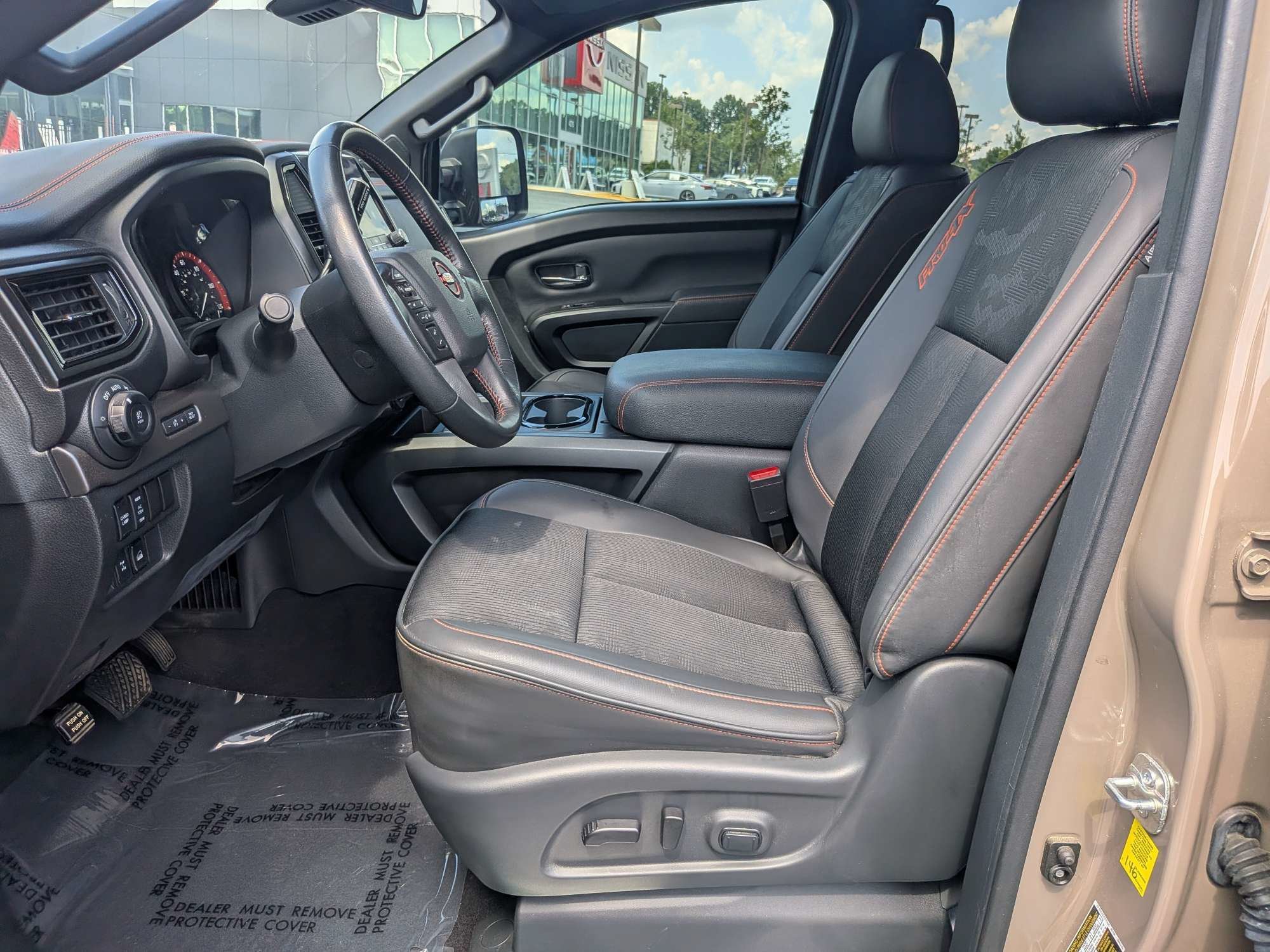 Used 2023  Nissan PRO-4X image 18