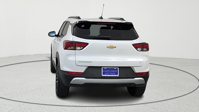 New 2026 White Chevrolet LT image 6