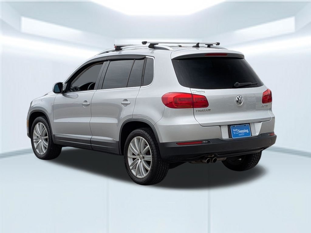 Used 2015 Silver Volkswagen SEL image 4