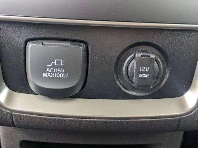 New 2026 Ceramic Silver Kia SX Prestige image 15