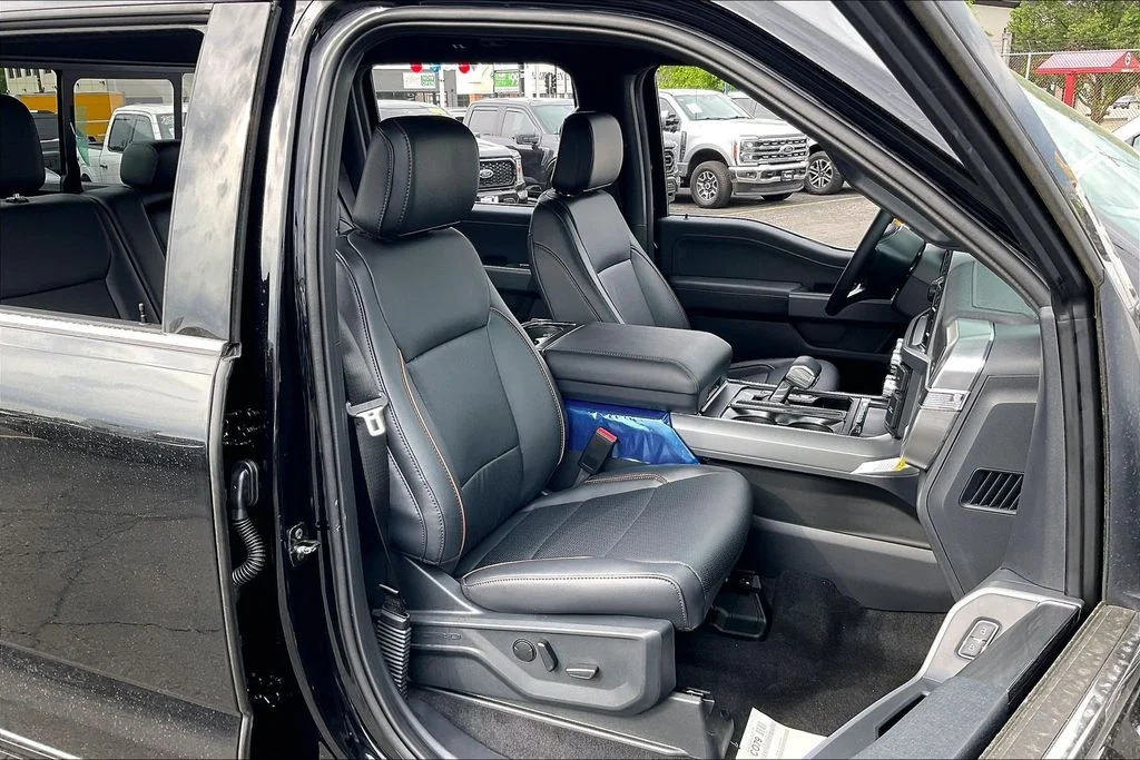 New 2026 Agate Black Metallic Ford Lariat® image 6