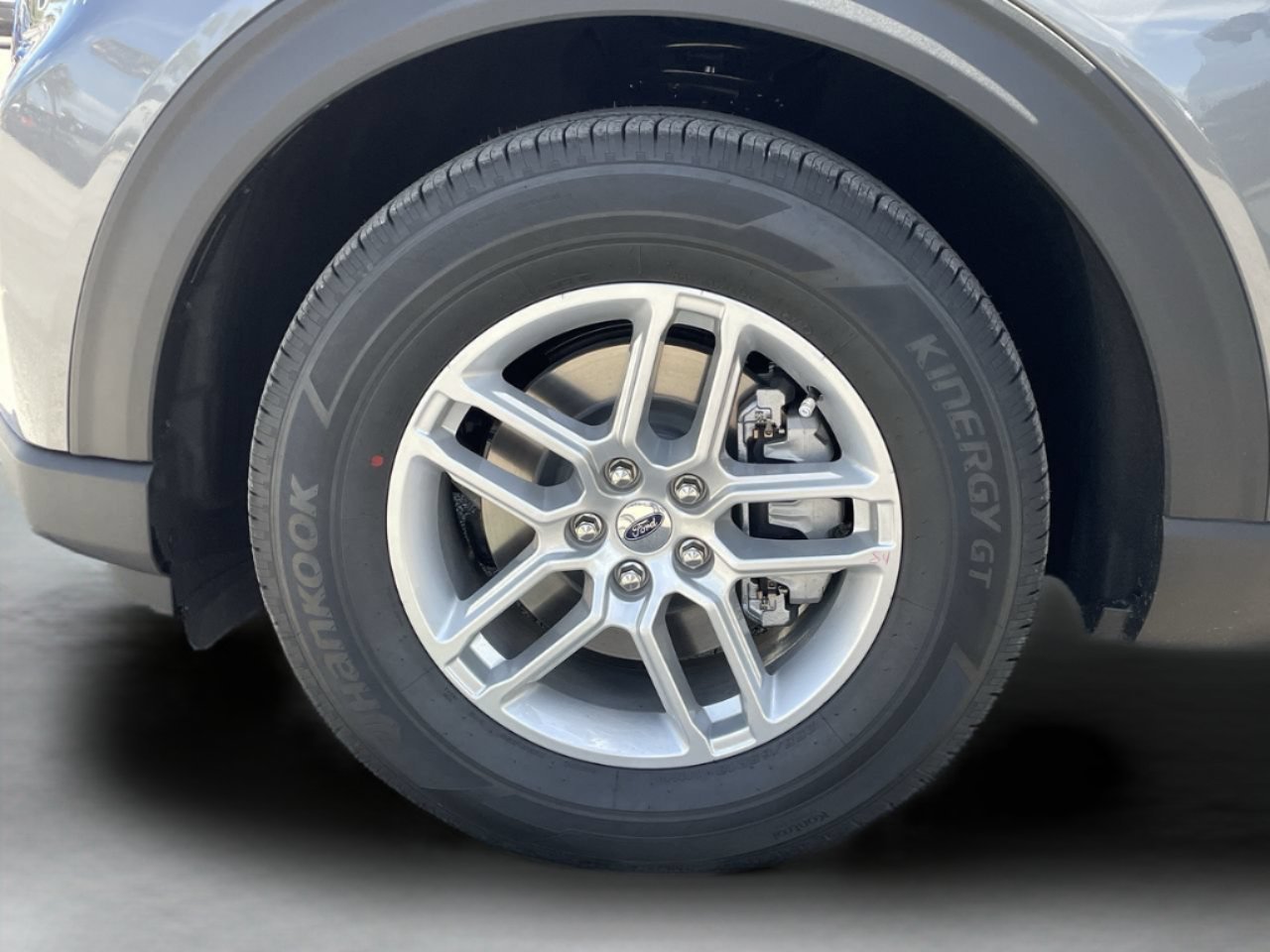 New 2026 Carbonized Gray Metallic Ford Active image 32