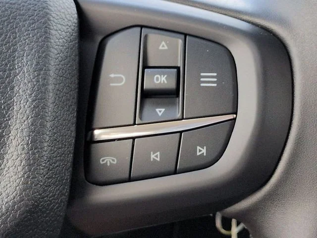 New 2026 Carbonized Gray Metallic Ford XLT image 24