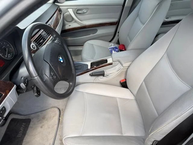 Used 2008 Silver BMW 328i image 9