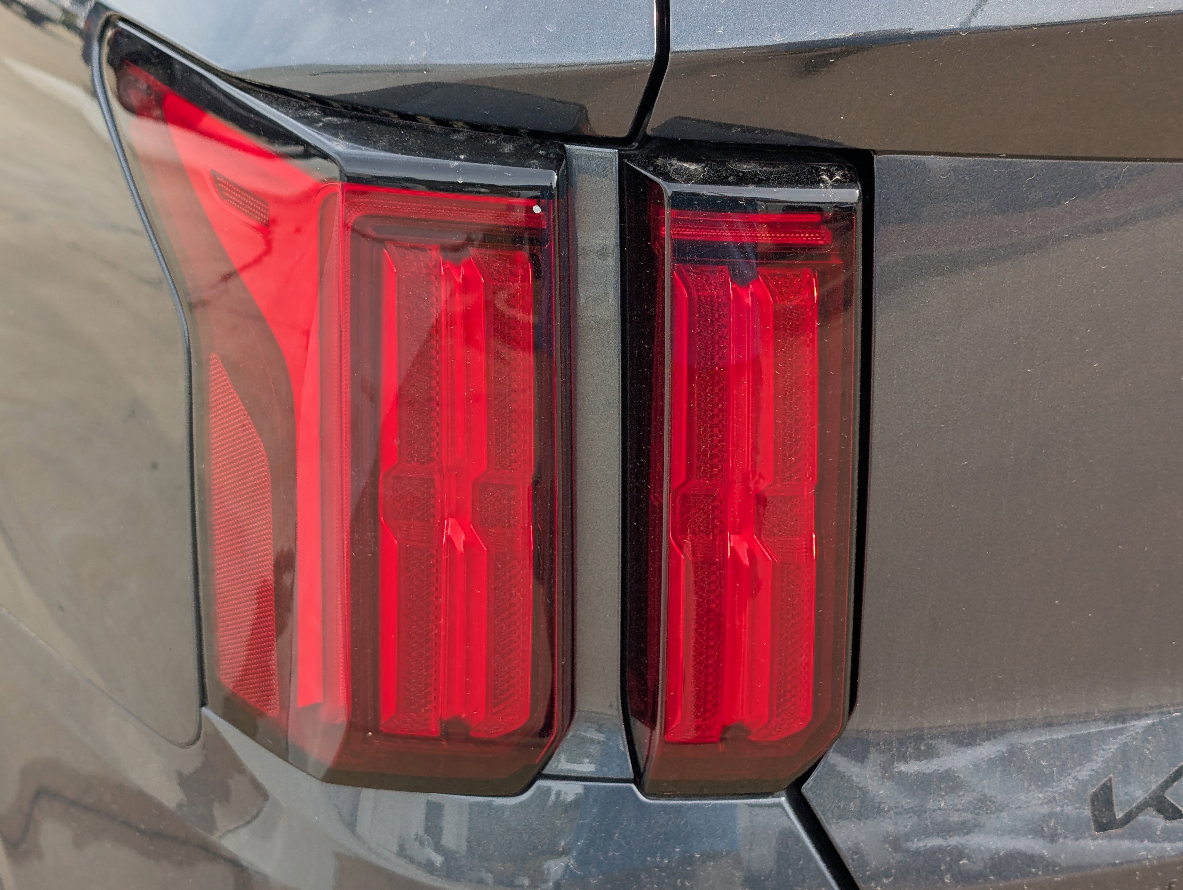 2023 Kia Sorento SX - Photo 11