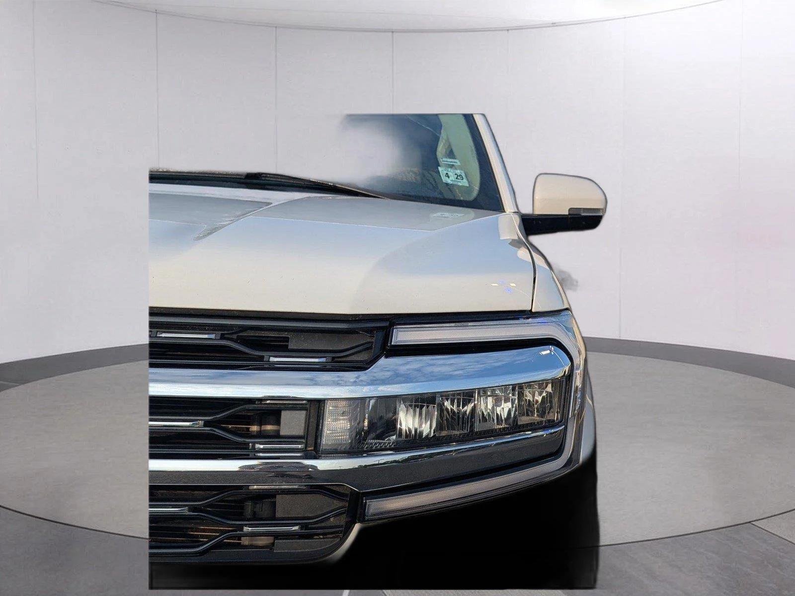 Used 2024 Oxford White Ford Limited image 12