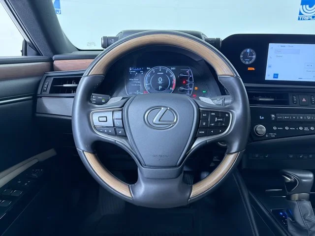 Used 2024 White Lexus ES 350 Luxury image 13