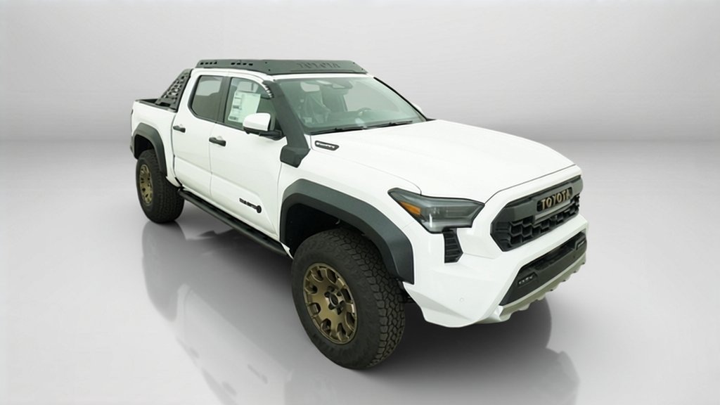 New 2026 Ice Cap Toyota Trailhunter image 5
