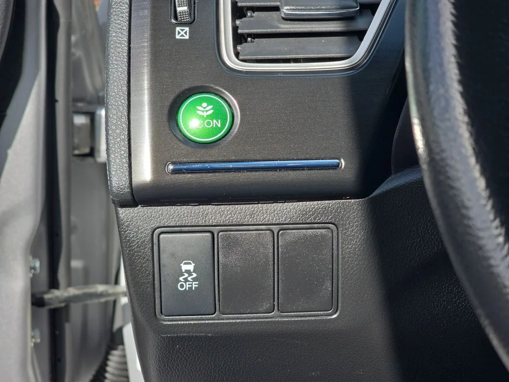 Used 2014  Honda EX-L image 27