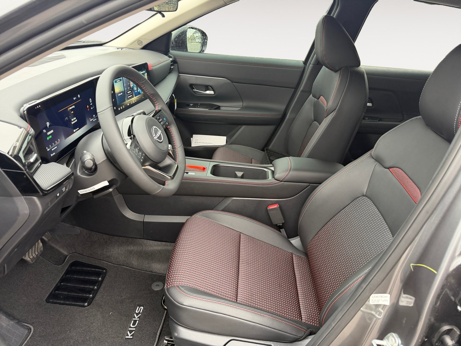2026 Nissan KICKS SR - Photo 21