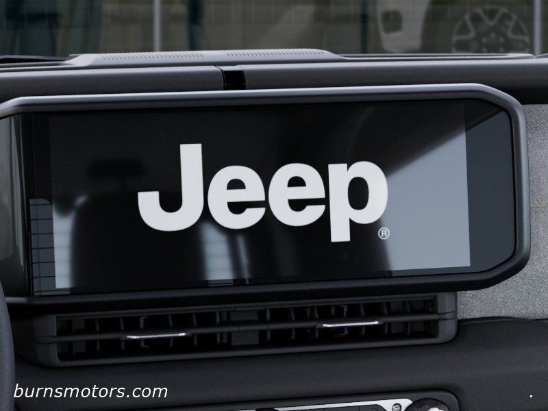 New 2026 Bright White Clear-Coat Exterior Paint Jeep Sport S 4-Door image 18