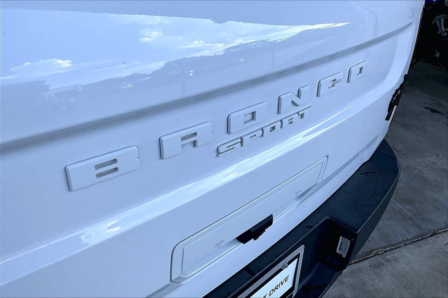 Used 2022 Oxford White Ford Outer Banks image 30