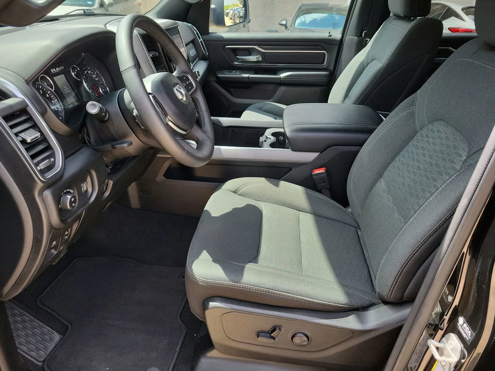 2025 RAM Ram 1500 Pickup Big Horn/Lone Star - Photo 18