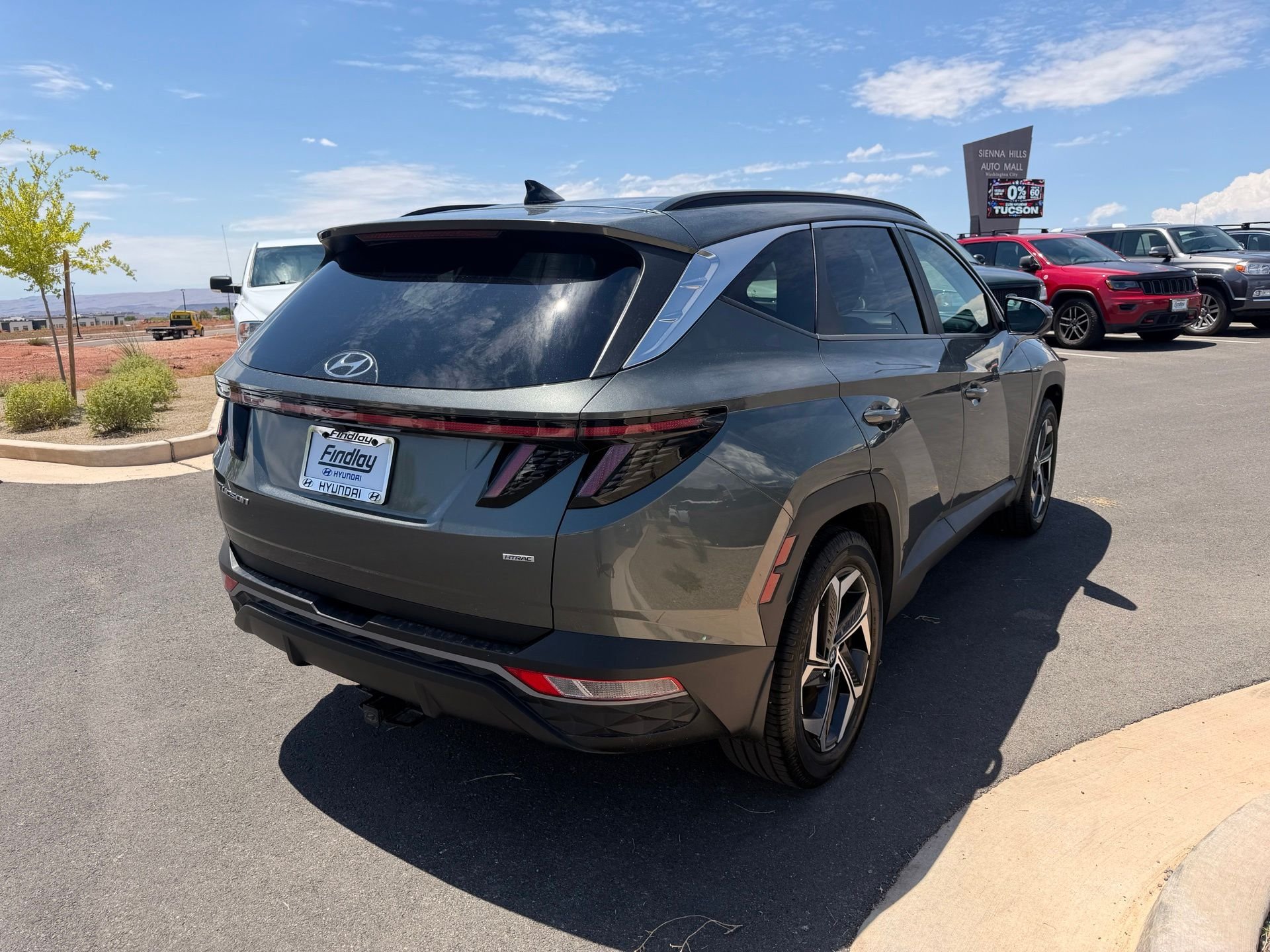 Certified Used 2022 Gray Hyundai SEL image 7