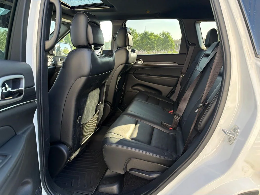 Used 2021 White Jeep Limited image 11