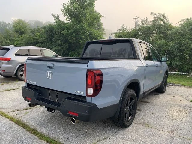 Used 2023 Gray Honda Black Edition image 8