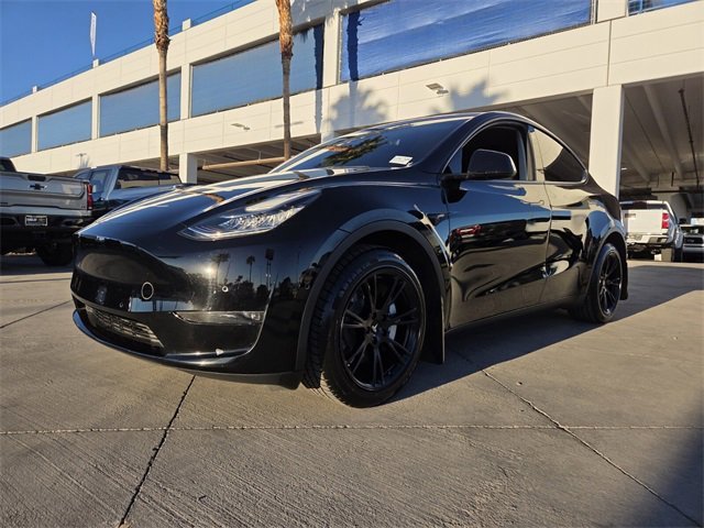 Used 2022 Tesla Model Y Long Range with VIN 7SAYGDEEXNF450423 for sale in Las Vegas, NV