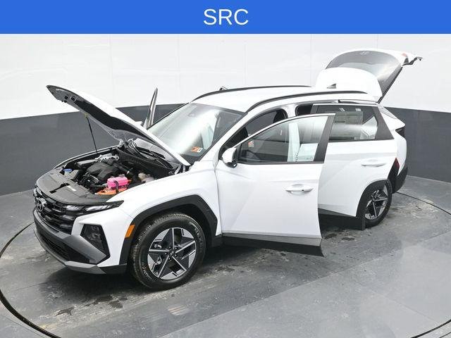 New 2026 White Hyundai SEL AWD image 19