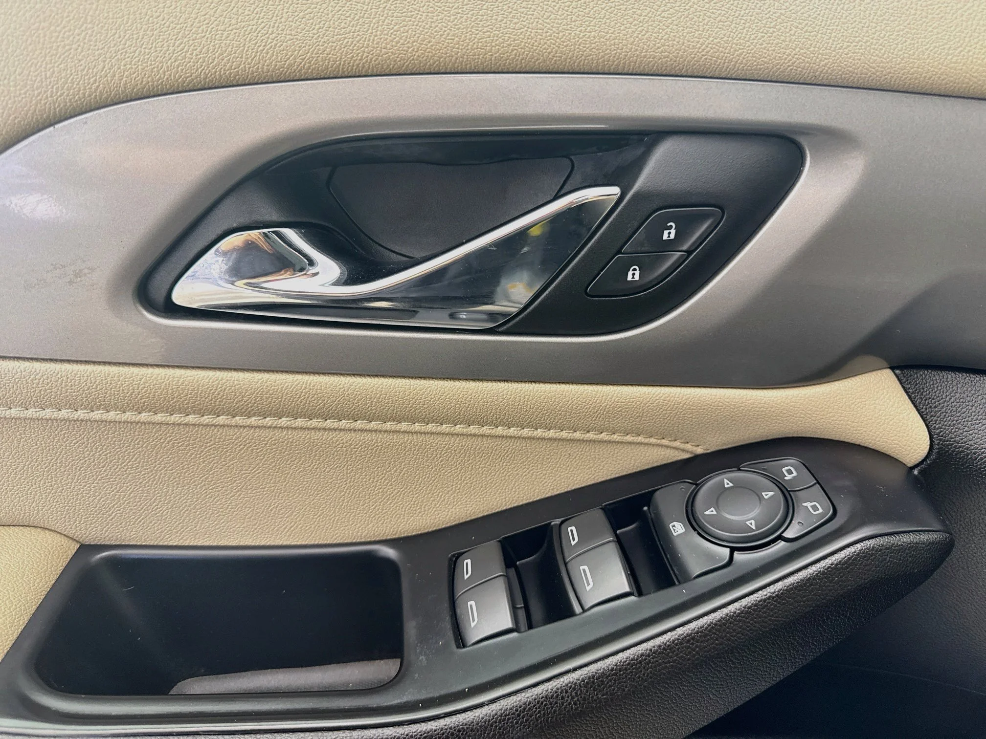Used 2023 Sterling Gray Metallic Chevrolet LS image 19