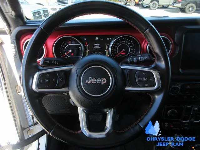 Used 2022 White Jeep Unlimited Rubicon image 11