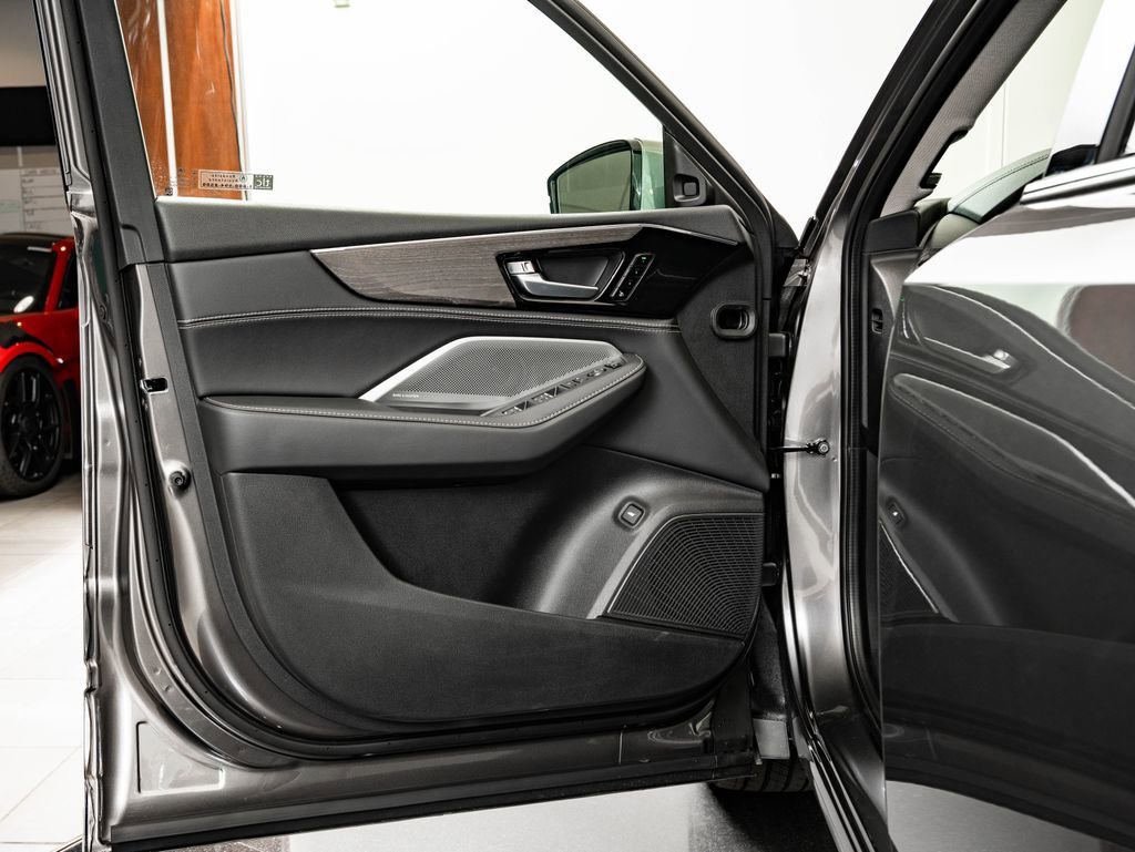New 2026 Liquid Carbon Metallic Acura Advance Package image 26