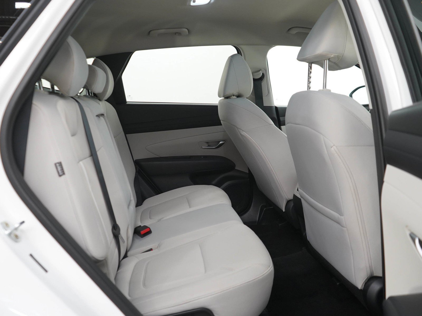 2026 Hyundai Tucson SEL - Photo 13