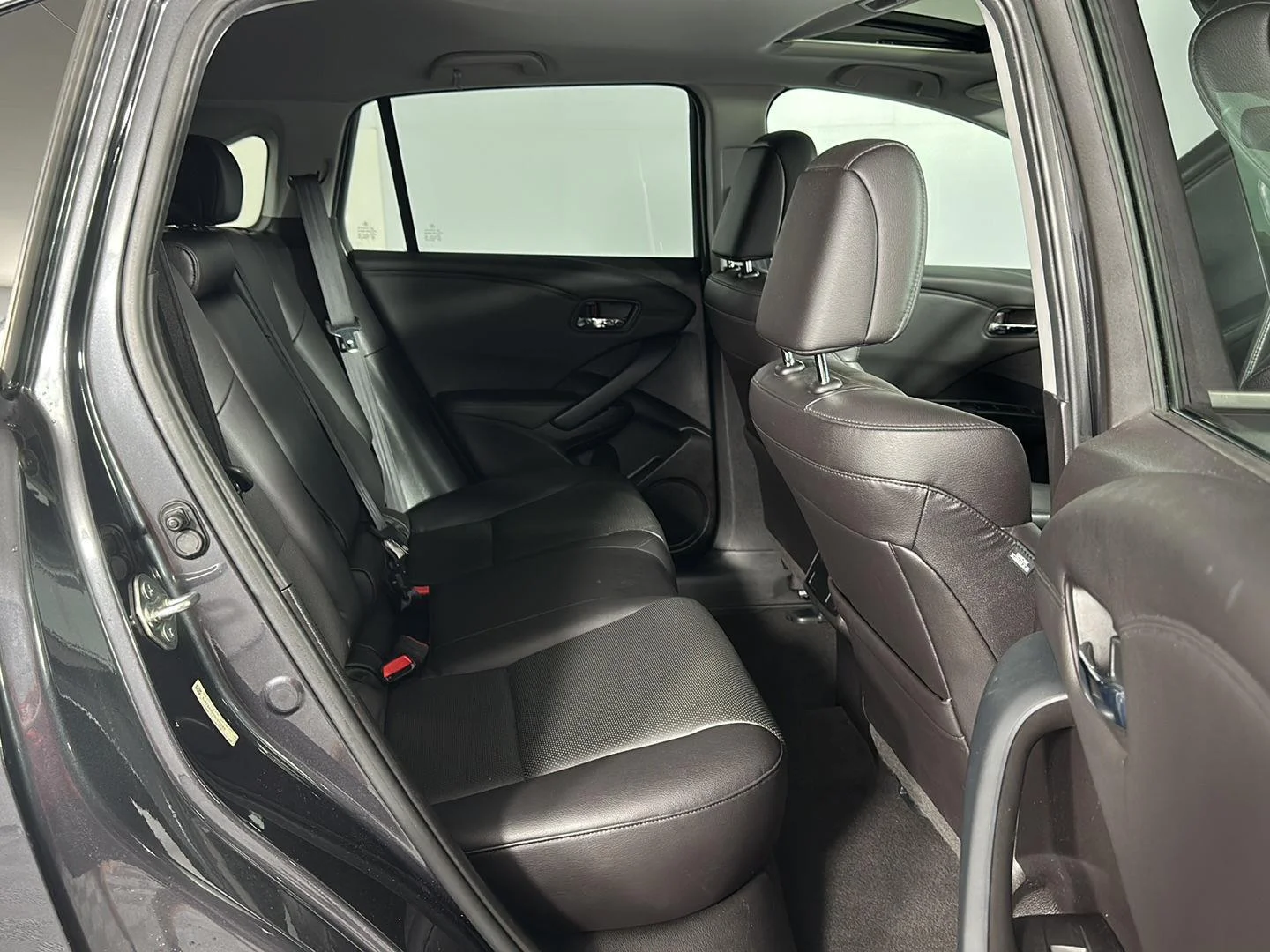 Used 2016  Acura Tech Pkg image 31