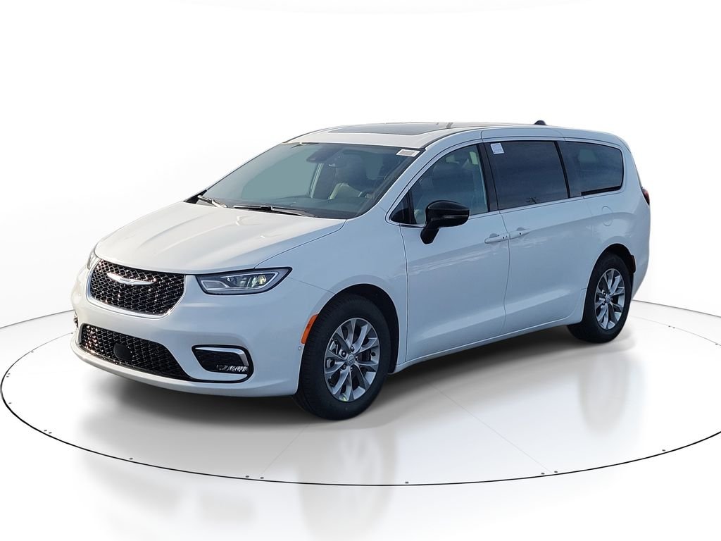 New 2026 Bright White Clear-Coat Exterior Paint Chrysler Limited image 2