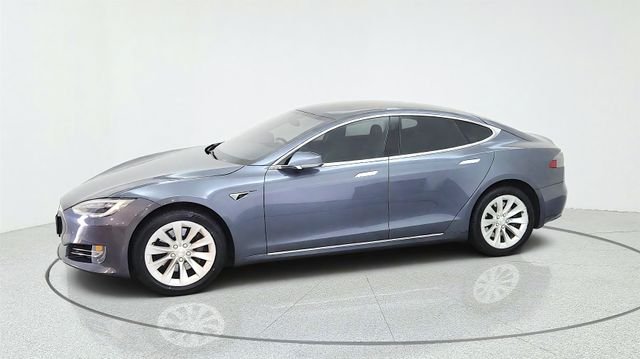 Used 2018 Gray Tesla 75D image 5