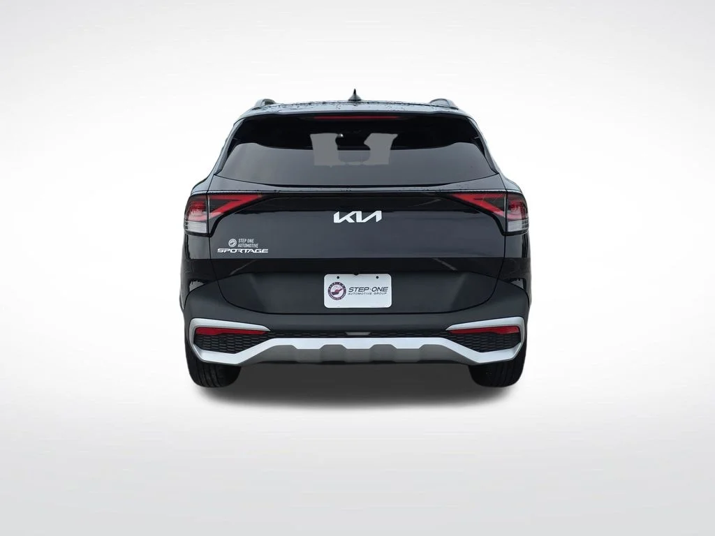 Used 2025 Black Kia EX image 5