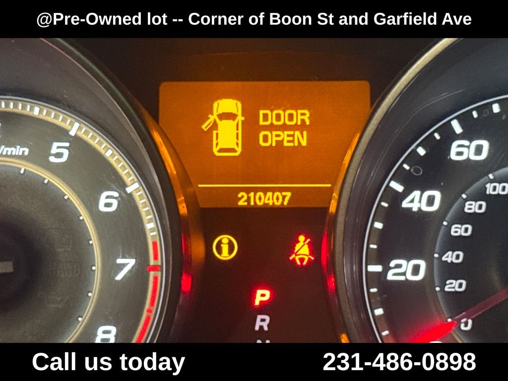 Used 2010  Acura Technology image 21